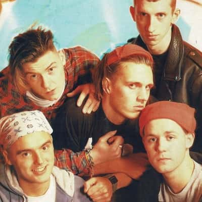 EMF: A Dive into the 90s Electro-Rock Vibe