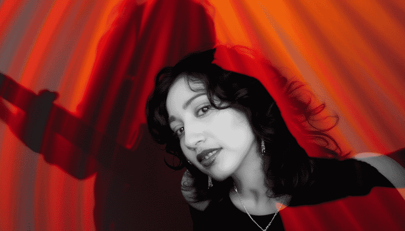 A Musical Journey: From Suedes Glam to Pink Floyds Cosmic Echoes